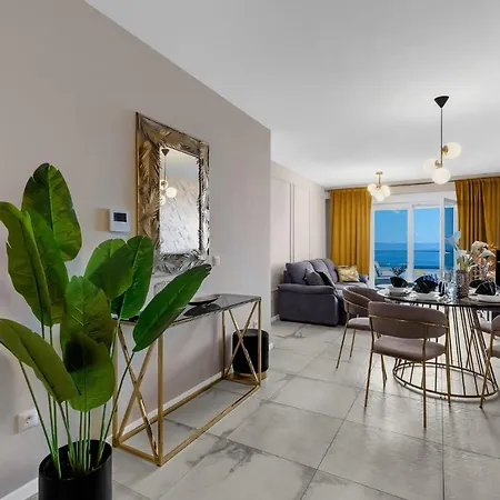 Luxury Mirage Makarska