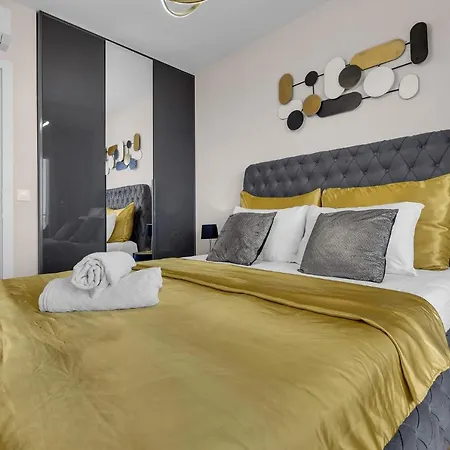 Apartment Luxury Mirage *
