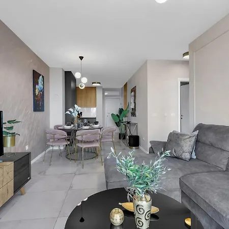 Luxury Mirage * Makarska